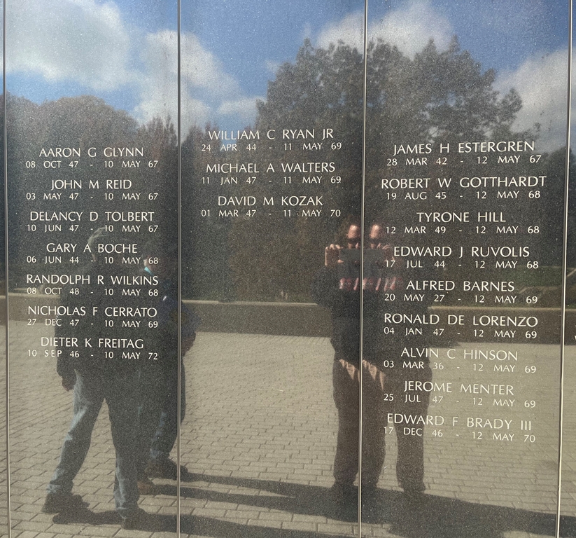 NEW JERSEY VIETNAM VETERANS MEMORIAL PANEL B