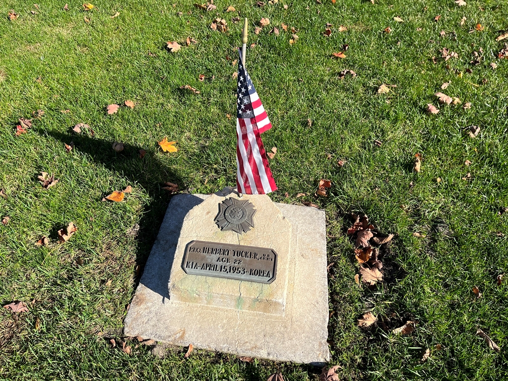 P.F.C. ROBERT TUCKER, US ARMY WAR MEMORIAL