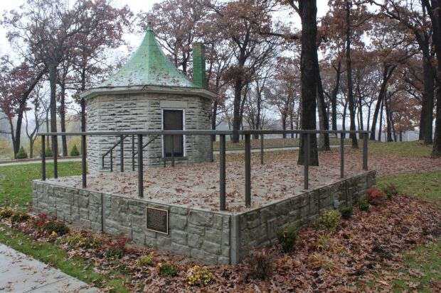 WAR MEMORIAL APPRECIATION PLATFORM