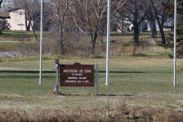 ANDERSON-DE CORA VETERANS MEMORIAL ISLAND