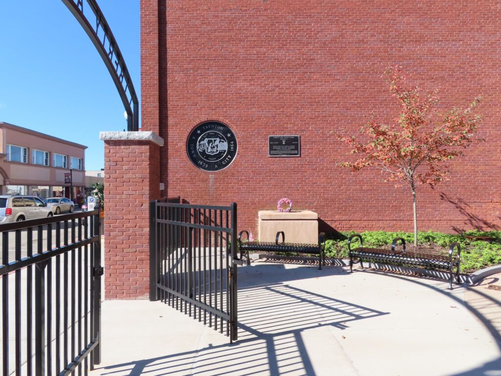 LIBERTY AND UNION PLAZA MEDAL OF HONOR WAR MEMORIAL