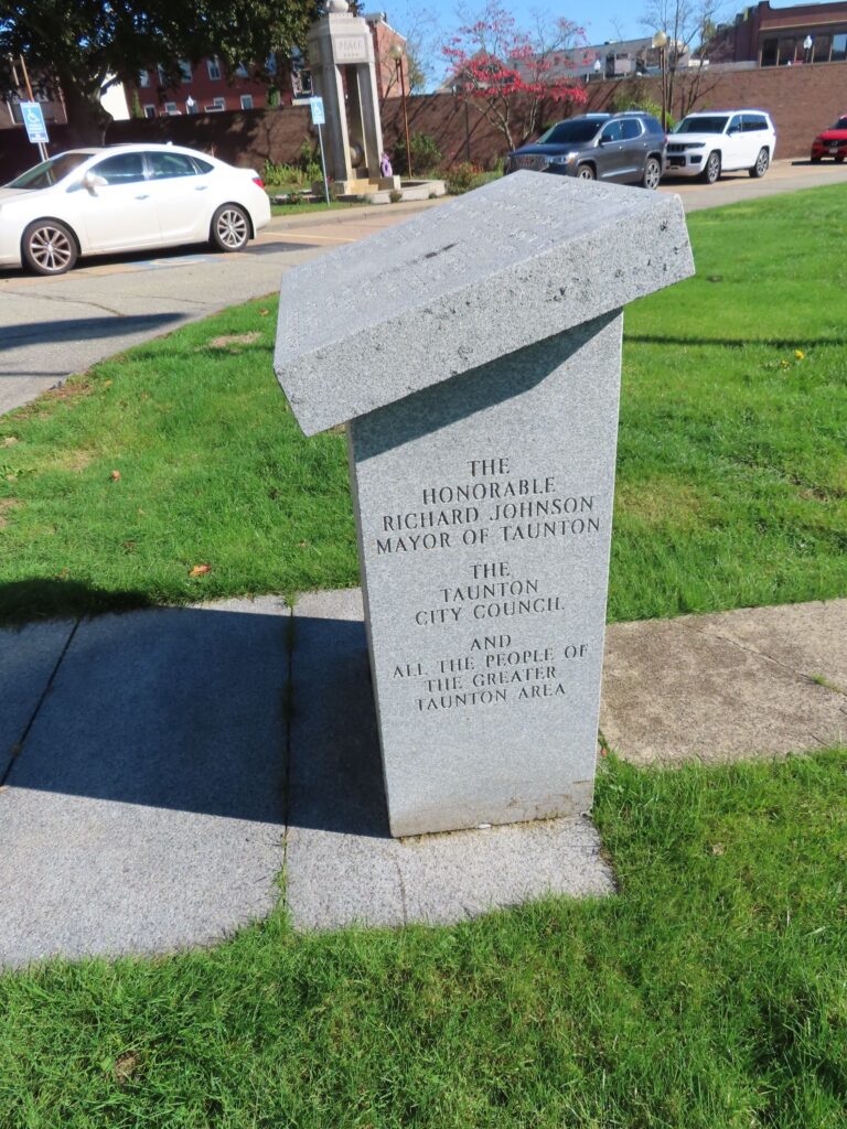TAUNTON BRISTOL COUNTY WORLD WAR II AND KOREAN WAR VETERANS MEMORIAL RIGHT SIDE