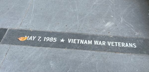 MAY 7, 1985 VIETNAM WAR VETERANS SIDEWALK MEMORIAL