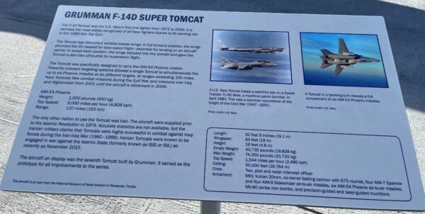 GRUMMAN F-14D SUPER TOMCAT 1972 MEMORIAL AIRCRAFT PLAQUE