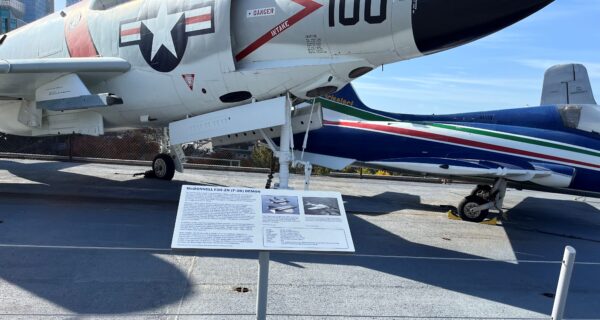MCDONNELL F3H-2N (F-3B) DEMON MEMORIAL AIRCRAFT