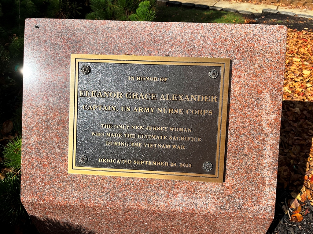 ELEANOR GRACE ALEXANDER ULTIMATE SACRIFICE WAR MEMORIAL