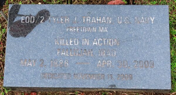 EOD/2 TYLER J., TRAHAN U.S. NAVY MEMORIA TABLET