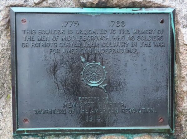 MIDDLEBOROUGH REVOLUTIONARY WAR MEMORIAL PLAQUE