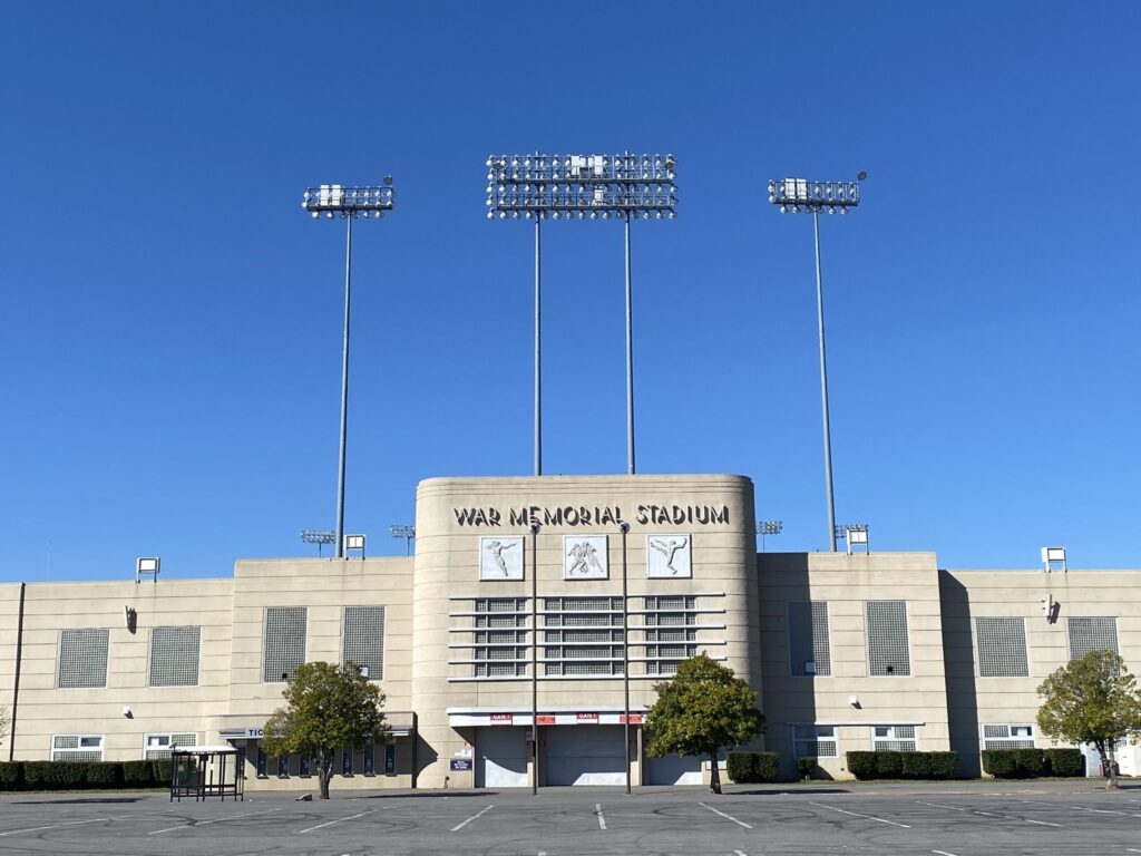 ARKANSAS WAR MEMORIAIL STADIUM