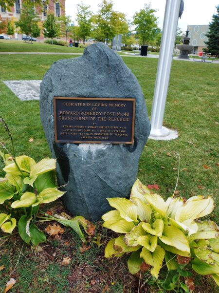 EDWARD POMEROY POST NO. 48 WAR MEMORIAL