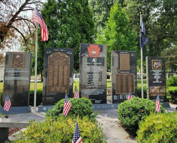 MONONGHELA ALL WARS VETERANS MEMORIAL