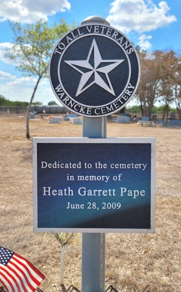TO ALL VETERANS WARNCKE CEMETERY MEMORIAL PLAQUE