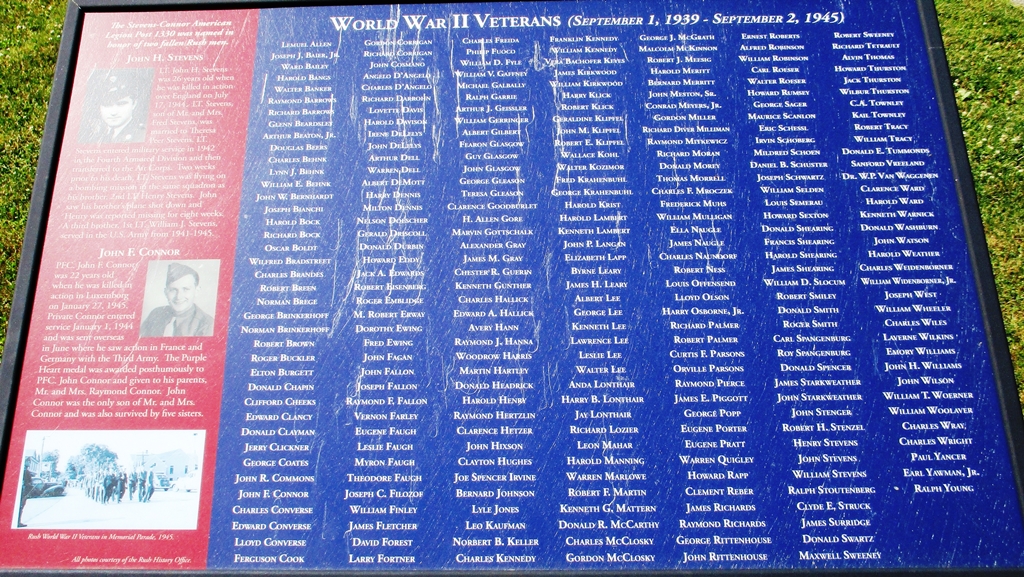 WORLD WAR II VETERANS MEMORIAL PLAQUE