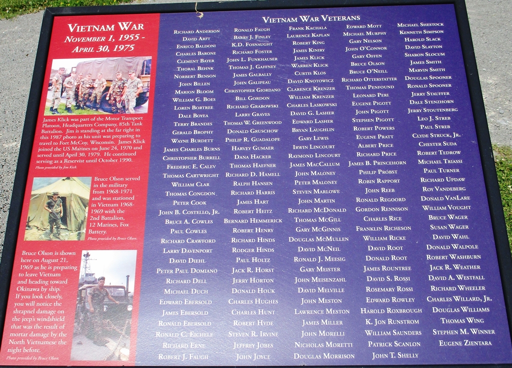 VIETNAM WAR NOVEMBER 1, 1955-APRIL 30, 1975 MEMORIAL PLAQUE