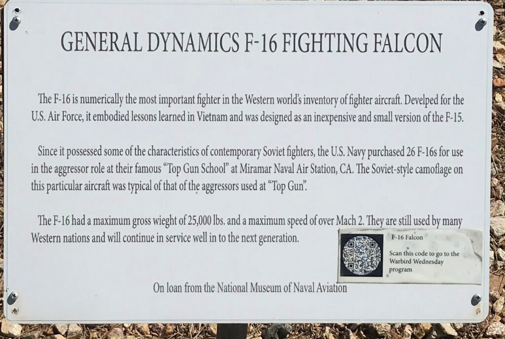 GENERAL DYNAMICS F-16 FIGHTING FALCON MEMORIAL AIRCRAFT PLAQUE