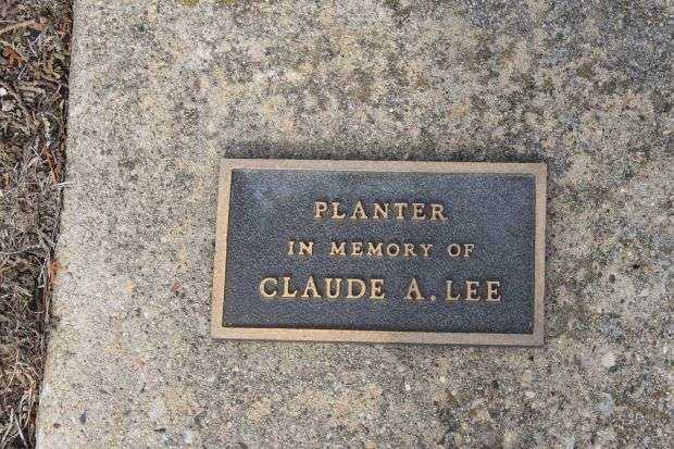 CLAUDE A. LEE MEMORIAL TREE PLANTER