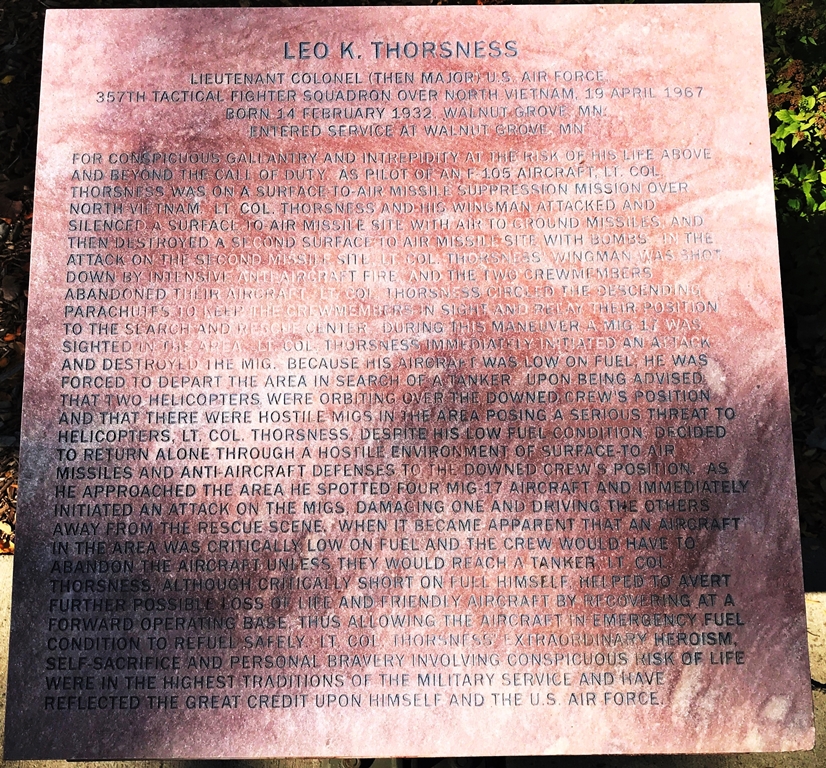LEO K. THORSNES MEDAL OF HONOR WAR MEMORIAL PLAQUE
