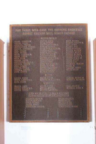 FOREST COUNTY WAR MEMORIAL PLAQUE