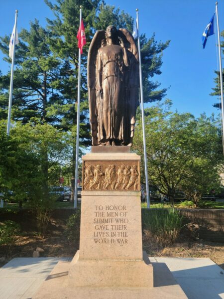 SUMMIT WAR VETERANS MEMORIAL WORLD WAR