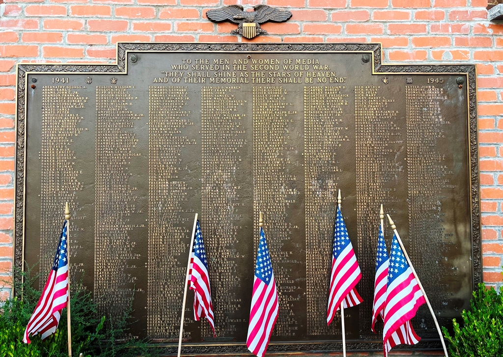 MEDIA SECOND WORLD WAR MEMORIAL