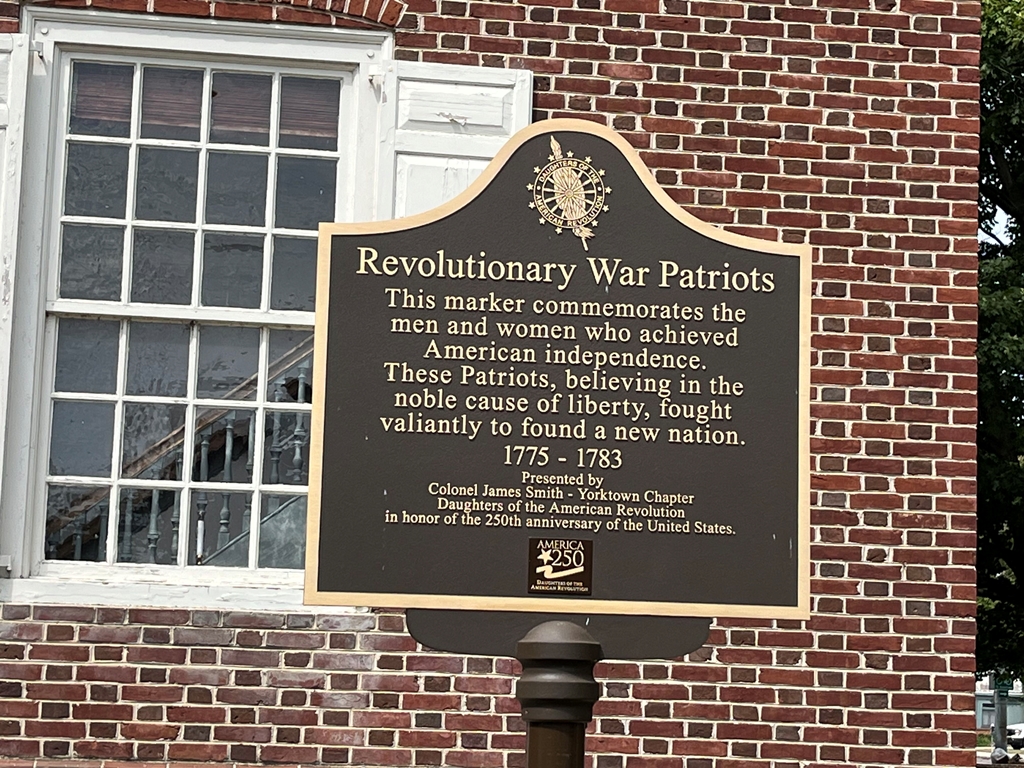 YORK, PA REVOLUTIONARY WAR PATRIOTS MEMORIAL MARKER