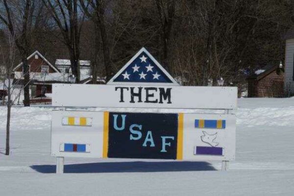 NORTHWOODS VETERANS MEMORIAL SIGN V