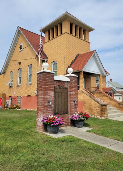 ELRAMA-FLOREFFE DISTRICT SECOND WORLD WAR MEMORIAL