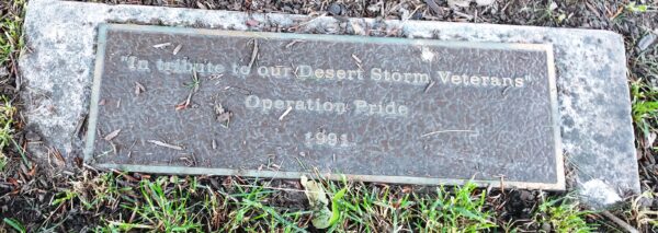 DESERT STORM WAR MEMORIAL TREE PLAQUE