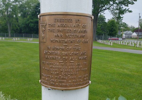 SOLDIERS, SAILORS AND MARINES OF ALL WARS MEMORIAL FLAGPOLE PLAQUE