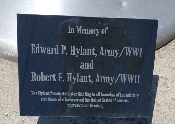 THE HYLANT FAMILY WAR MEMORIAL FLAG  PLAQUE