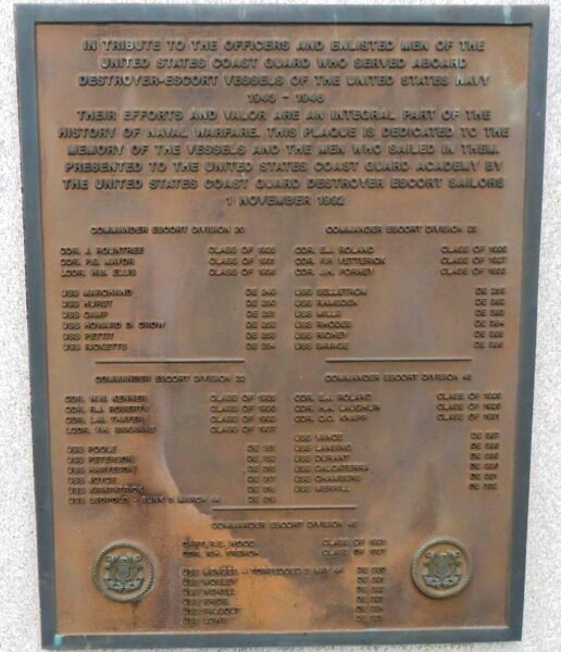 TRIBUTE TO THE OFFICERS AND MEN OF DESTROYER-ESCORT VESSELS MEMORIAL PLAQUE
