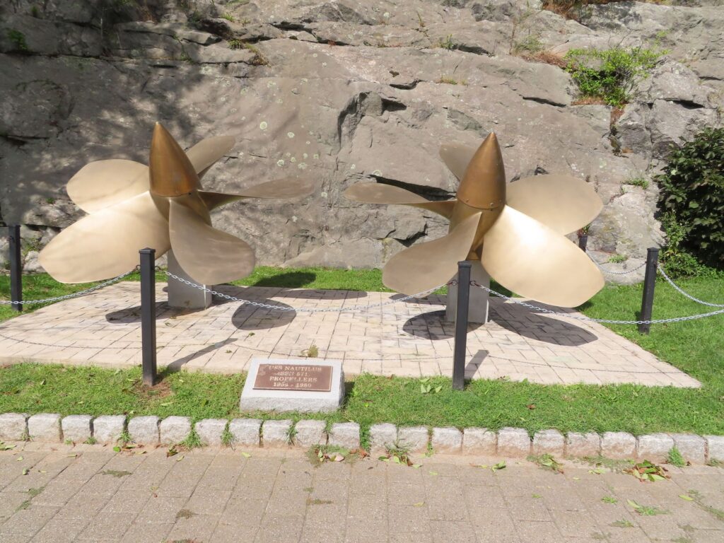 USS NAUTILUS PROPELLERS MEMORIAL