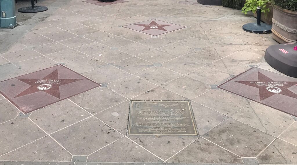 “ABOVE AND BEYOND” MEDAL OF HONOR RECIPIENTS STARS