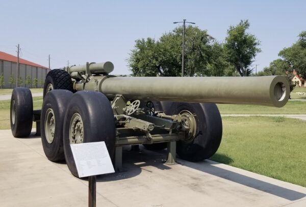 U.S. M1 240MM HOWITZER MEMORIAL