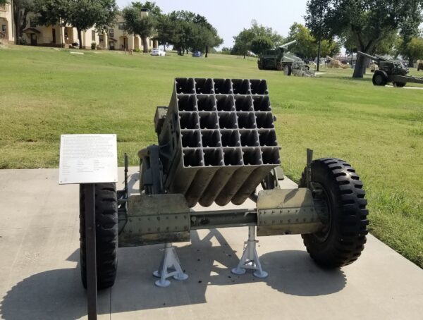 U.S. M21 4.5 INCH ROCKET LAUNCHER MEMORIAL
