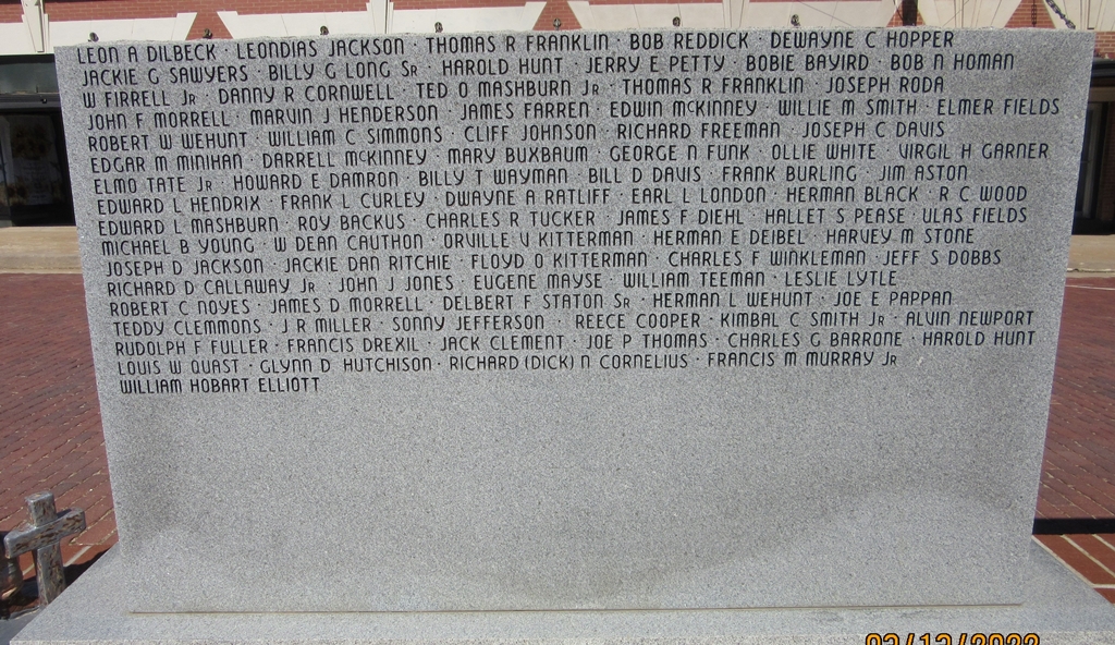 FAIRFAX TRIBUTE TO ALL VETERANS MEMORIAL STONE D