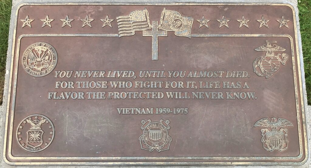 ARMED FORCES VIETNAM WAR MEMORIAL PLAQUE