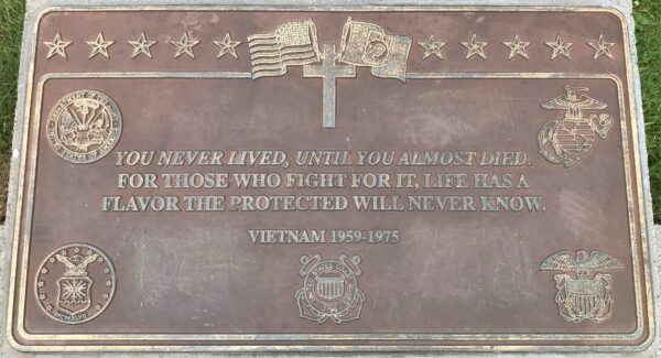 ARMED FORCES VIETNAM WAR MEMORIAL PLAQUE