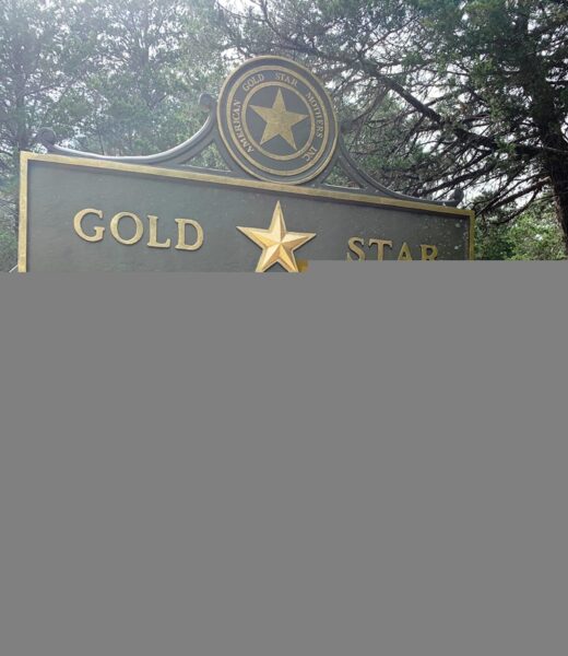 GOLD STAR MOTHERS WAR MEMORIAL MARKER