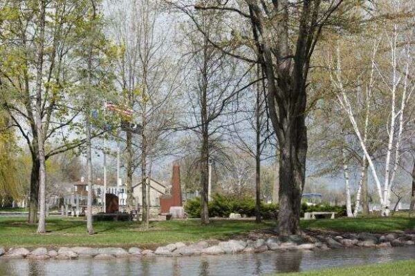 MENASHA’S ISLE OF VALOR