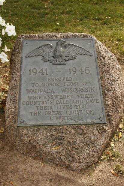 WAUPACA COUNTY WORLD WAR II MEMORIAL PLAQUE