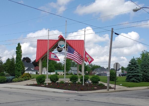 YORK STUDENTS VETERANS MEMORIAL FLAGPOLE