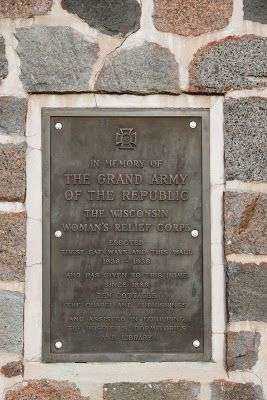 IN MEMORY OF THE G.A.R. MEMORIAL PLAQUE