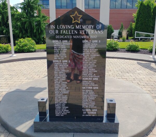 BELLUVE FALLEN VETERANS WAR MEMORIAL