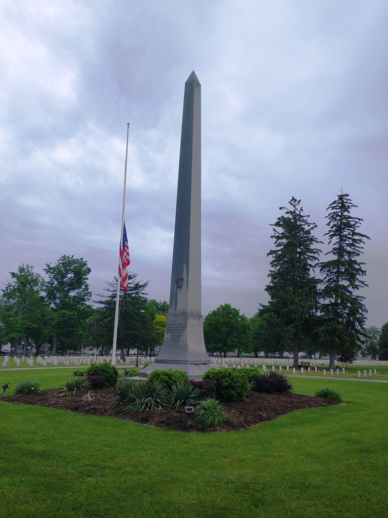 SOLDIER-SAILOR DEAD VETERANS OF ’61 TO ’65 MEMORIAL