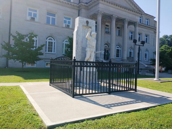 BOON COUNTY WORLD WAR MEMORIAL FRONT
