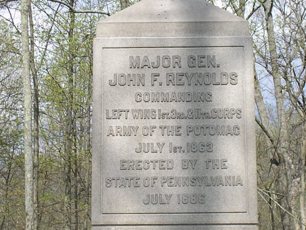 MAJOR GEN. JOHN F. REYNOLDS WAR MEMORIAL CLOSE-UP