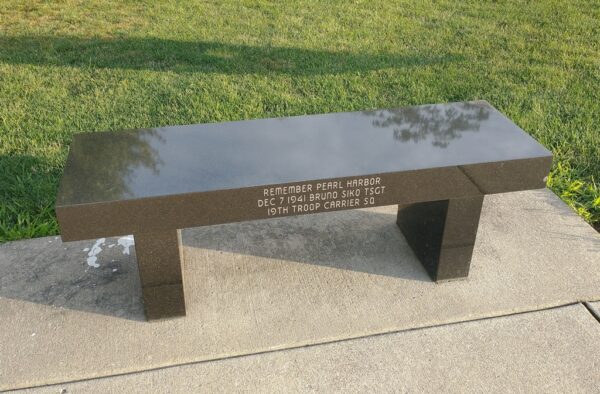 REMEMBER PEARL HARBOR DEC 7 1941 MEMORIAL BENCH