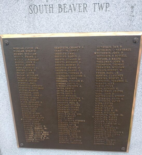 FOR GOD AND COUNTRY WORLD WAR II MEMORIAL PLAQUE C