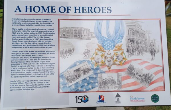 A HOME OF HEROES MEMORIAL PLAQUE